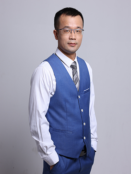 惠聚财财税创始人——周财锋